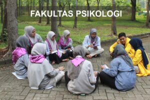 Fakultas Psikologi dan Farmasi
